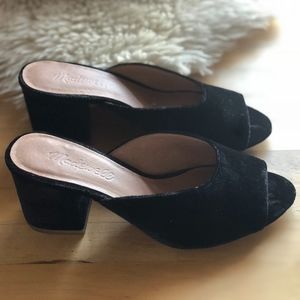 Madewell Beatriz Black Velvet Mules